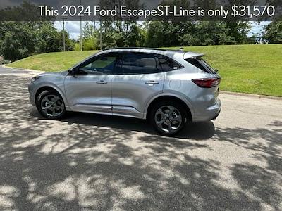 2024 Ford Escape FWD, SUV for sale #A87904 - photo 2