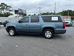 2008 Chevrolet Suburban 4x2, SUV for sale #E33778B - photo 2