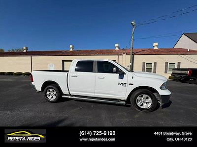 Used 2019 Ram 1500 Classic SLT Crew Cab 4x4, Pickup for sale #43070 - photo 1