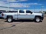 2017 Chevrolet Silverado 1500 Crew Cab 4WD, Pickup for sale #HF160549T - photo 3