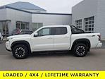 Used 2022 Nissan Frontier Crew Cab 4x4, Pickup for sale #95860A - photo 9