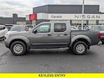 Used 2016 Nissan Frontier SV Crew Cab 4x4, Pickup for sale #T10115A - photo 9