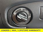 Used 2022 Nissan Frontier Crew Cab 4x4, Pickup for sale #95860A - photo 20