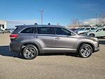 Used 2019 Toyota Highlander Platinum 4x4, SUV for sale #37462A - photo 3