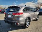 Used 2019 Toyota Highlander Platinum 4x4, SUV for sale #37462A - photo 2