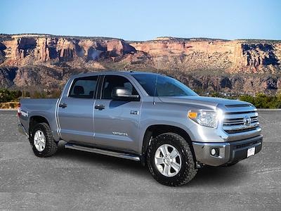 Used 2017 Toyota Tundra SR5 Crew Cab 4x4, Pickup for sale #37781A - photo 1