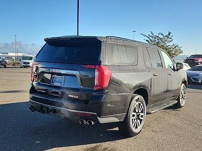 2022 GMC Yukon XL 4x4, SUV for sale #37945A - photo 2