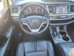 2018 Toyota Highlander 4x4, SUV for sale #38211A - photo 11