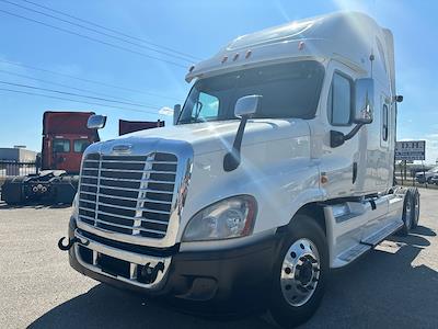 Used 2012 Freightliner Cascadia Sleeper Cab 6x4, Semi Truck for sale #1FUJGLBG9CLBM3961 - photo 1