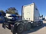 Used 2020 Kenworth T680 6x4, Semi Truck for sale #1XKYD49X2LJ369444 - photo 5