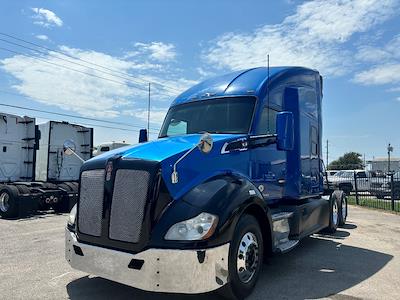 Used 2018 Kenworth T680 6x4, Semi Truck for sale #1XKYD49X6JJ180826 - photo 1