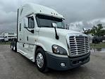 Used 2020 Freightliner Cascadia Sleeper Cab 6x4, Semi Truck for sale #3AKJGLDR1LSLH9676 - photo 4