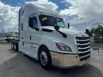 Used 2019 Freightliner Cascadia Sleeper Cab 6x4, Semi Truck for sale #3AKJHHDR7KSKP9918 - photo 4