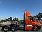 Used 2018 Freightliner Cascadia Day Cab 6x4, Semi Truck for sale #3AKJHTDV7JSKB0091 - photo 7