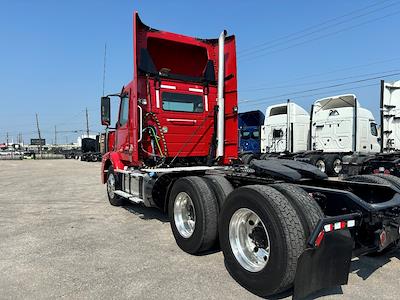 Used 2014 Volvo VNM 6x4, Semi Truck for sale #4V4MC9EH1EN154937 - photo 2