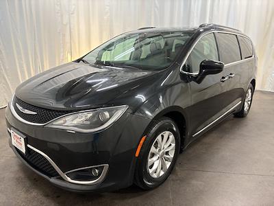 2019 Chrysler Pacifica FWD, Minivan for sale #521252A - photo 1