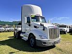 Used 2002 Peterbilt 579, Semi Truck for sale #1XPBVAK9X2ND75891 - photo 1