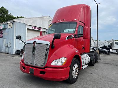 Used 2019 Kenworth T680 6x4, Semi Truck for sale #281517 - photo 1