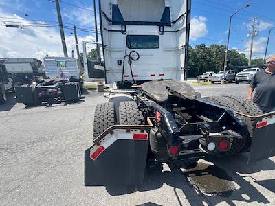 Used 2022 Volvo VNR 6x2, Semi Truck for sale #285930 - photo 2