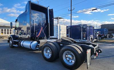 Used 2015 Freightliner Coronado SD122 Conventional Cab 6x4, Semi Truck for sale #GD1230 - photo 2