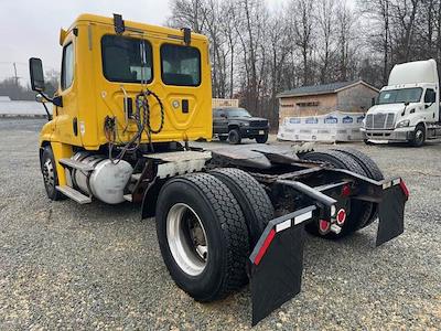 Used 2016 Freightliner Cascadia Day Cab 4x2, Semi Truck for sale #GW6259 - photo 2