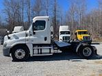 Used 2016 Freightliner Cascadia Day Cab 4x2, Semi Truck for sale #HL7132 - photo 4