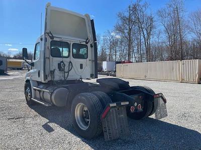 Used 2017 Freightliner Cascadia Day Cab 4x2, Semi Truck for sale #JA3616 - photo 2