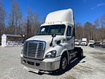 Used 2017 Freightliner Cascadia Day Cab 4x2, Semi Truck for sale #JA3616 - photo 1