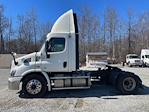 Used 2017 Freightliner Cascadia Day Cab 4x2, Semi Truck for sale #JA3616 - photo 3