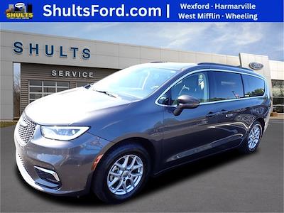 Used 2022 Chrysler Pacifica Touring L FWD, Minivan for sale #HP9511 - photo 1