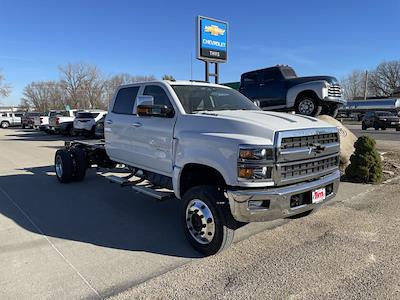 New 2023 Chevrolet Silverado 6500 Work Truck Crew Cab 4WD, Cab Chassis for sale #B161229N - photo 1