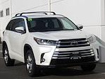 2019 Toyota Highlander 4x4, SUV for sale #PT10384 - photo 3