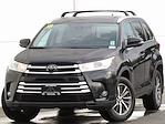 Used 2018 Toyota Highlander XLE 4x4, SUV for sale #T41267A - photo 1