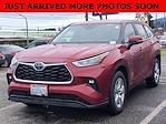 Used 2020 Toyota Highlander LE 4x4, SUV for sale #T41286A - photo 1