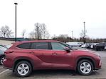 Used 2020 Toyota Highlander LE 4x4, SUV for sale #T41286A - photo 5