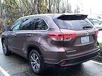 2018 Toyota Highlander 4x4, SUV for sale #T50063A - photo 2