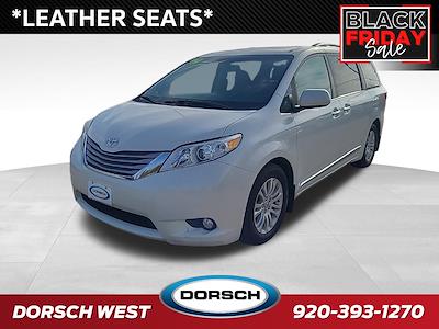 2017 Toyota Sienna 4x2, Minivan for sale #R78001 - photo 1