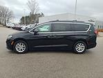 Used 2022 Chrysler Pacifica Touring L FWD, Minivan for sale #R80190 - photo 2