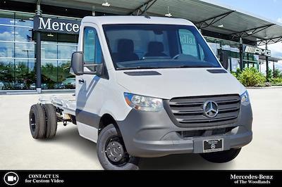 New 2024 Mercedes-Benz Sprinter 4500 Standard Cab Standard Roof RWD, Cab Chassis for sale #TRN275395 - photo 1