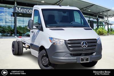 New 2024 Mercedes-Benz Sprinter 4500 Standard Cab Standard Roof RWD, Cab Chassis for sale #TRN275712 - photo 1