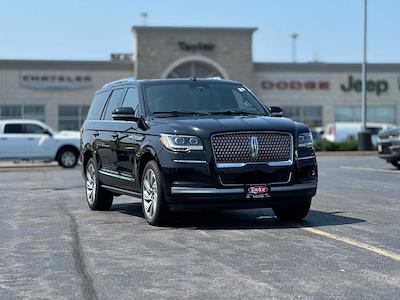 Used 2022 Lincoln Navigator Reserve 4WD, SUV for sale #BC7538 - photo 1