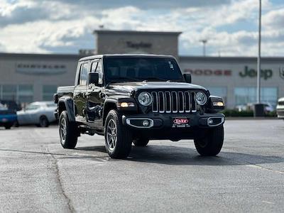 Used 2023 Jeep Gladiator Overland Crew Cab 4x4, Pickup for sale #BC7573 - photo 1