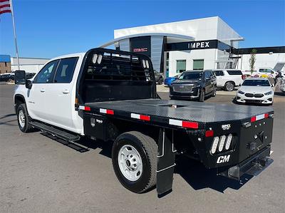 Used 2024 Chevrolet Silverado 2500 LT Crew Cab 4x4, Flatbed Truck for sale #2CT0009 - photo 2