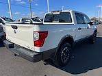 2018 Nissan Titan Crew Cab 4x4, Pickup for sale #2RT5293A - photo 5