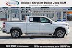 2022 Chevrolet Silverado 1500 Crew Cab 4x2, Pickup for sale #J1320 - photo 6