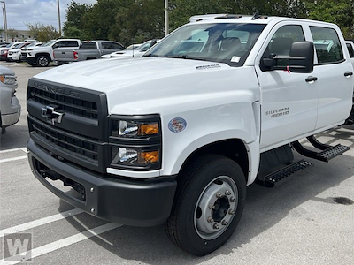 2022 Silverado 5500 Crew Cab four wheel drive with Switch N Go lift system and hiding gooseneck ball  CALL 9069360717 FOR DETAILS for sale #C1372 - photo 1