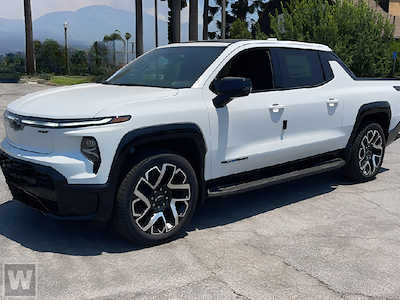 New 2024 Chevrolet Silverado EV RST Crew Cab 4WD, Pickup for sale #301038 - photo 1