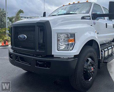 2023 Ford F-750 Crew Cab DRW 4x2, Cab Chassis #F09548 - photo 1
